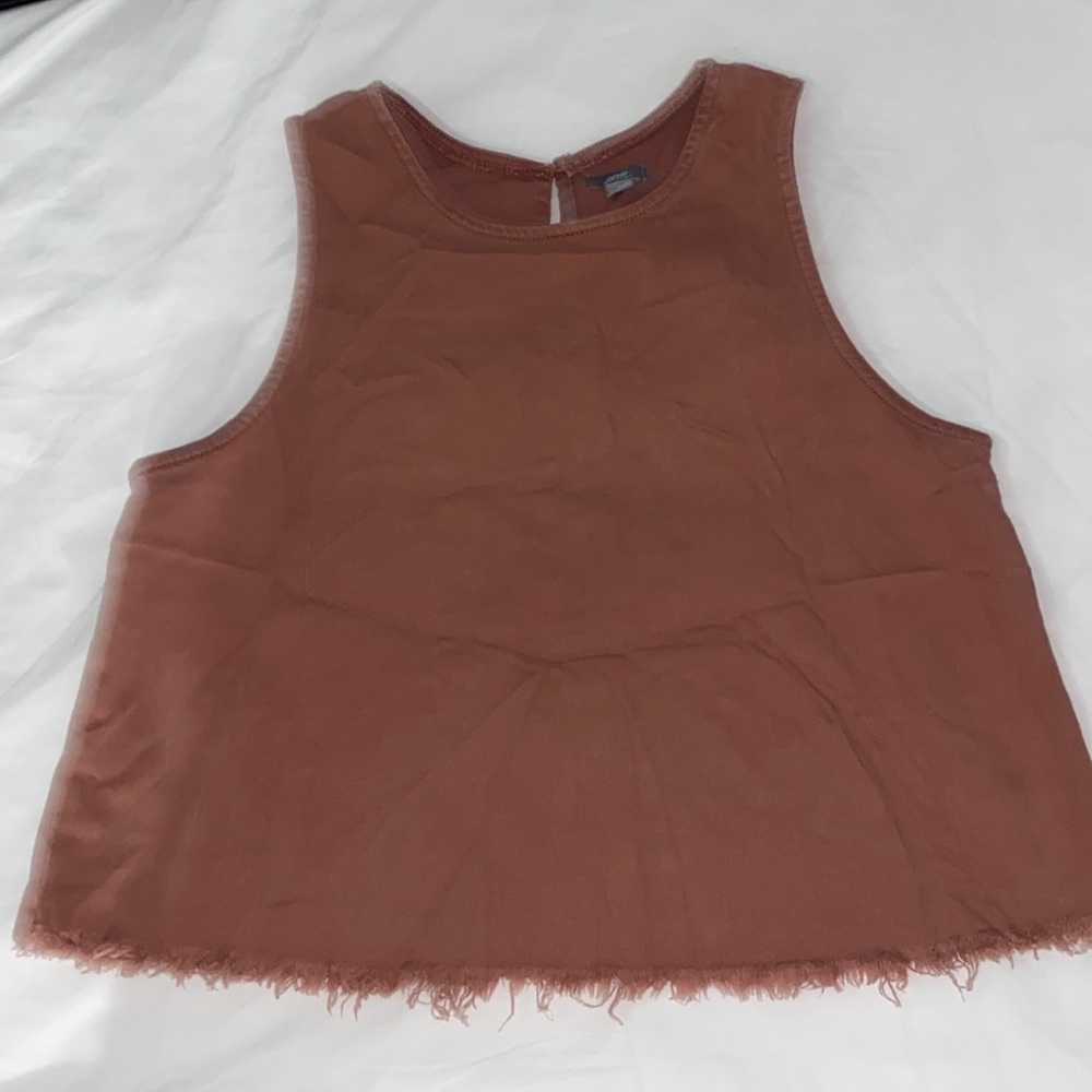 Cute wide high neck tank with slit in back